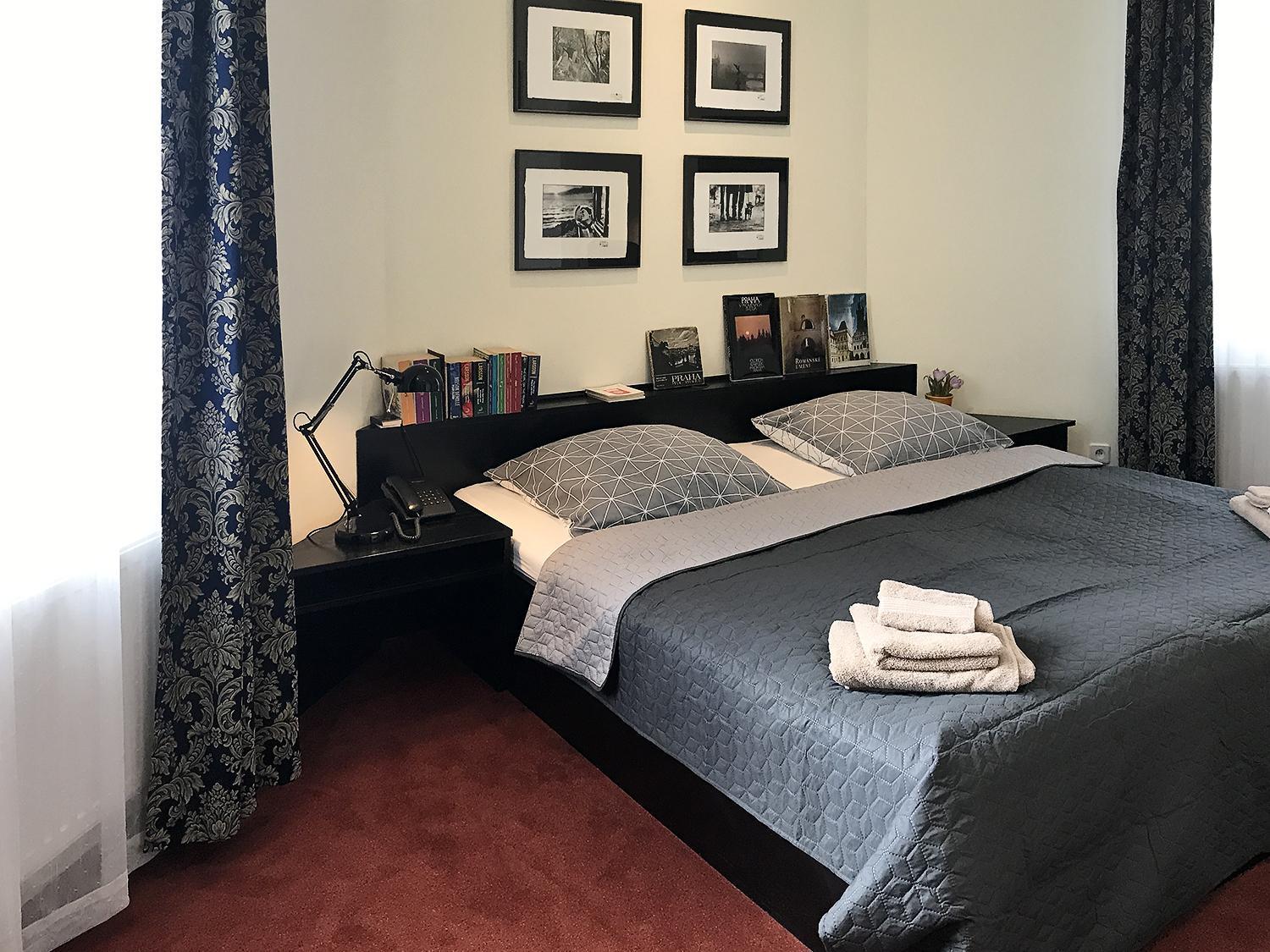 Light Rooms Prague Room photo